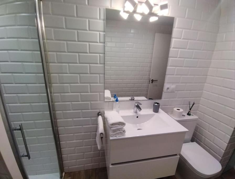 Bonito Piso Recien Reformado Con Zona De Parking Apartment Almunecar Ngoại thất bức ảnh