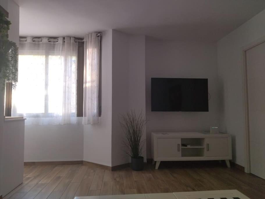 Bonito Piso Recien Reformado Con Zona De Parking Apartment Almunecar Ngoại thất bức ảnh